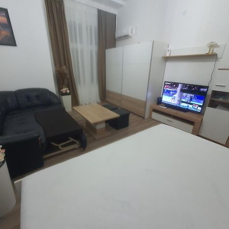 Beograd Centar Appartement Buitenkant foto