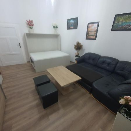Beograd Centar Appartement Buitenkant foto