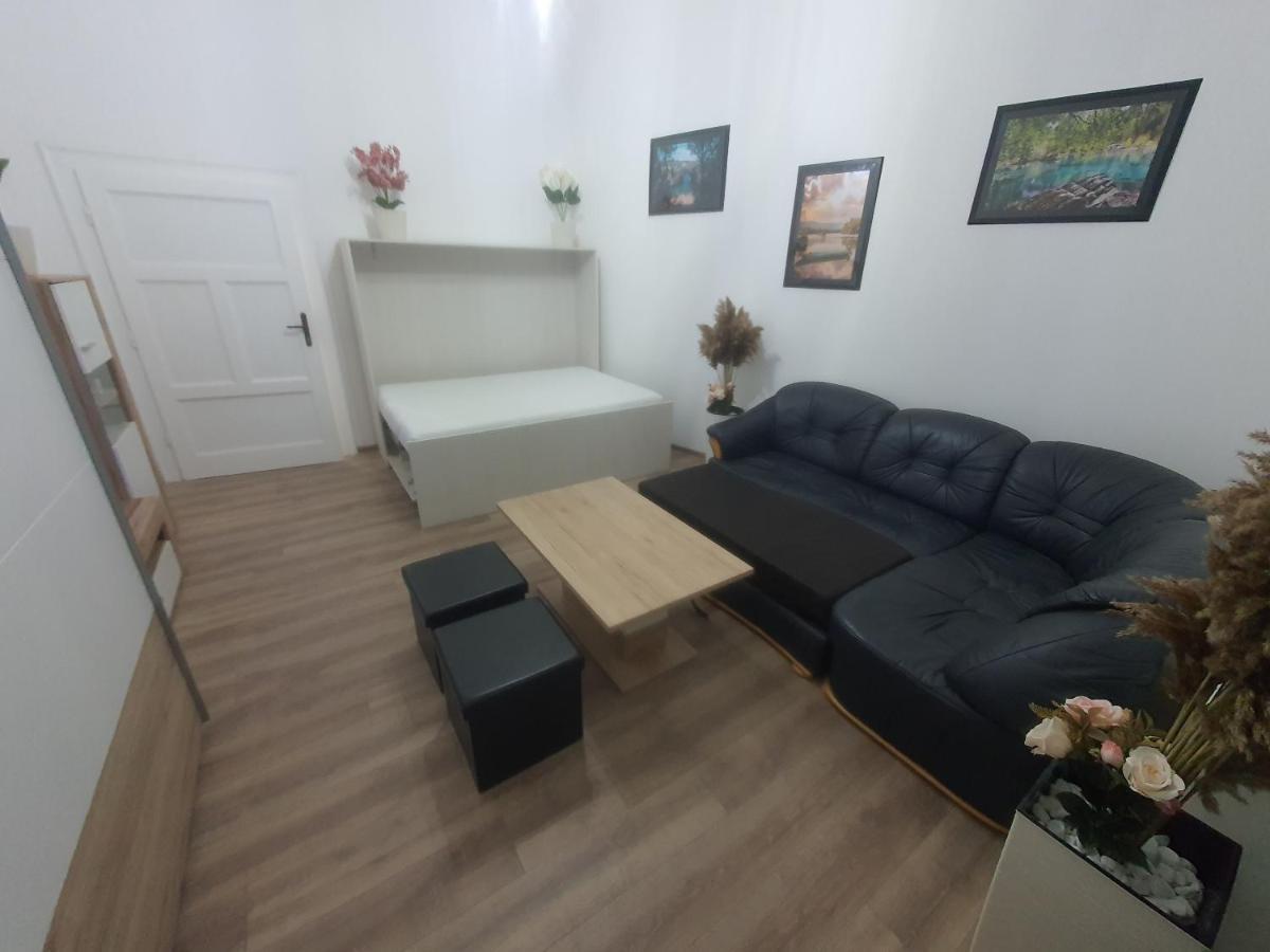 Beograd Centar Appartement Buitenkant foto